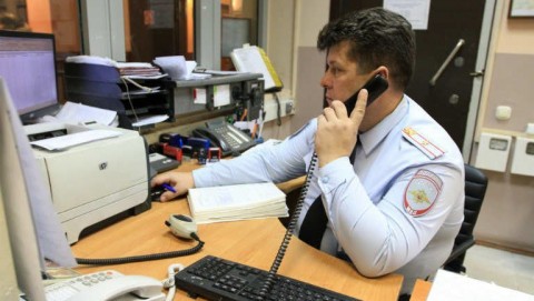 В Ярковском районе задержан подозреваемый в краже сотового телефона из автомобиля